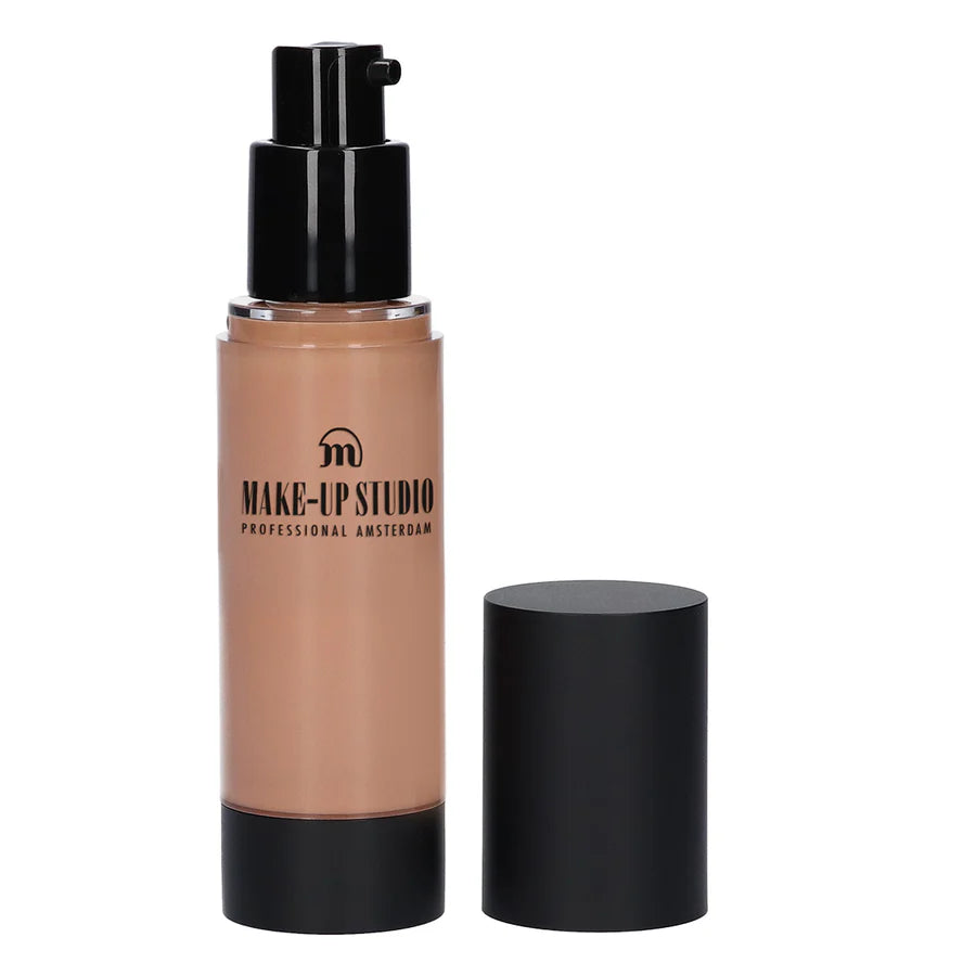 Fluid Foundation No Transfer - Pale Beige